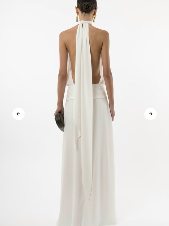 Arakii Dresses & Skirts - Arakii deep back halter dress